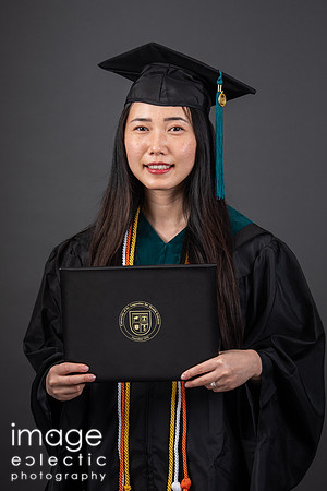 Daniela H Cho